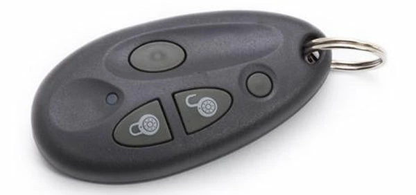 Risco Wireless Receiver Kit 2 X 4 Button Keyfobs ( Discontinued) - Image 2